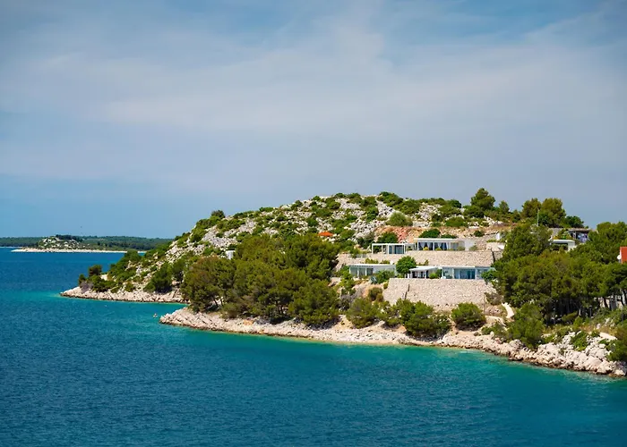 Mobile Dragon Bay - Viserion Apartman